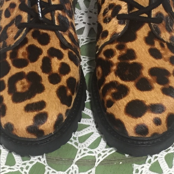 🌸NWOB Antonio Melani Dyed Cow Hair Combat Style Boots - Picture 4 of 12